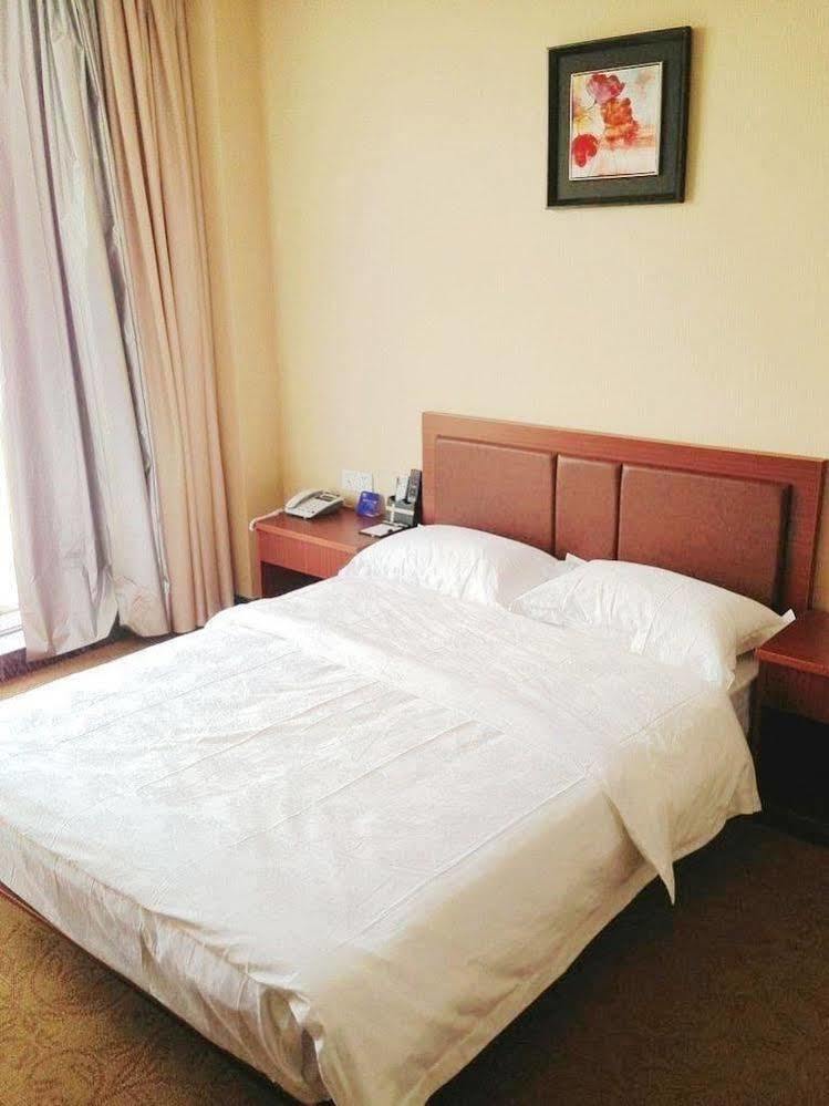 Mo'Er Holiday Hotel Nantong Eksteriør billede